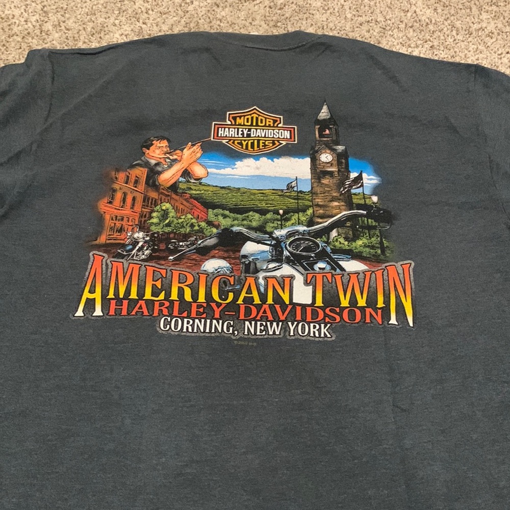 Vintage Harley Davison shirt